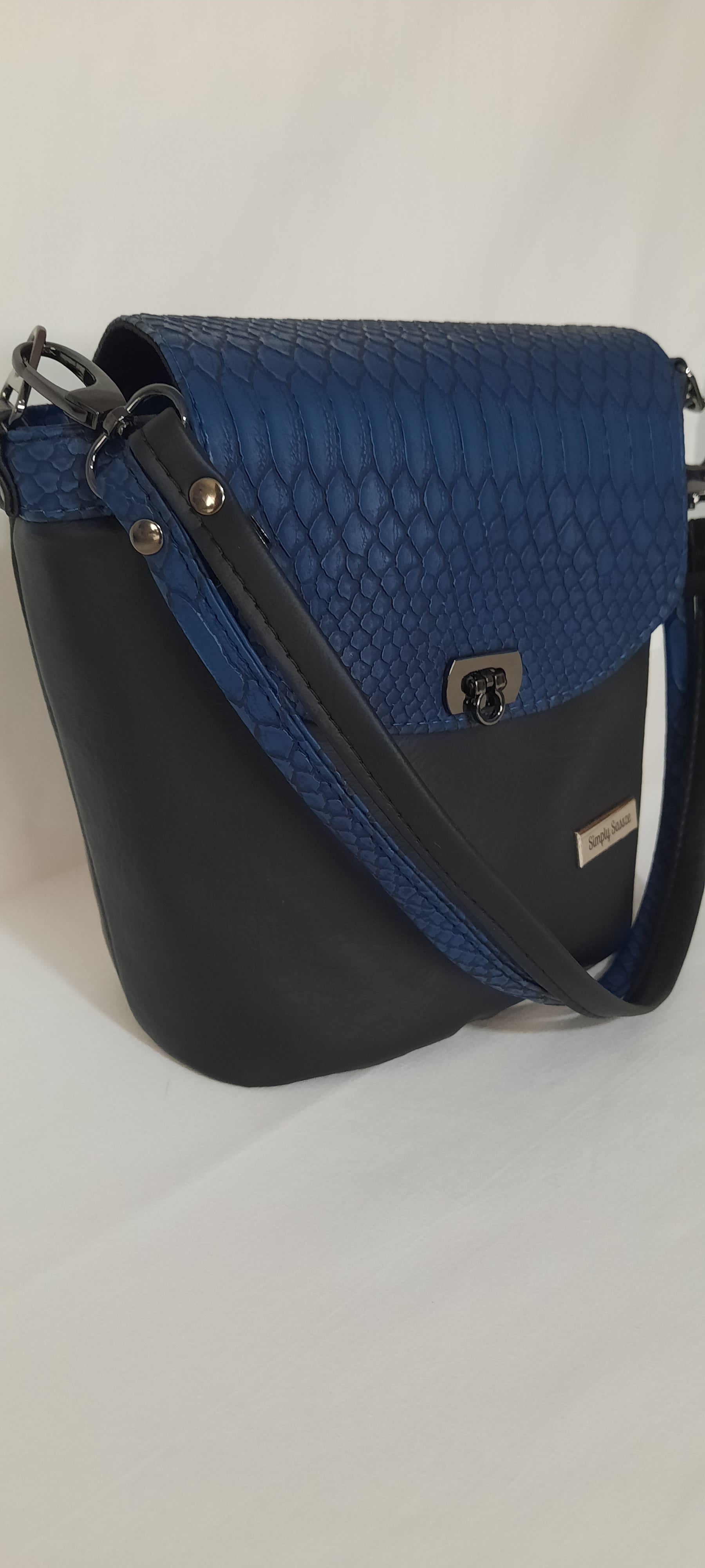 Small Bucket Bag – Blue & Black Faux Leather