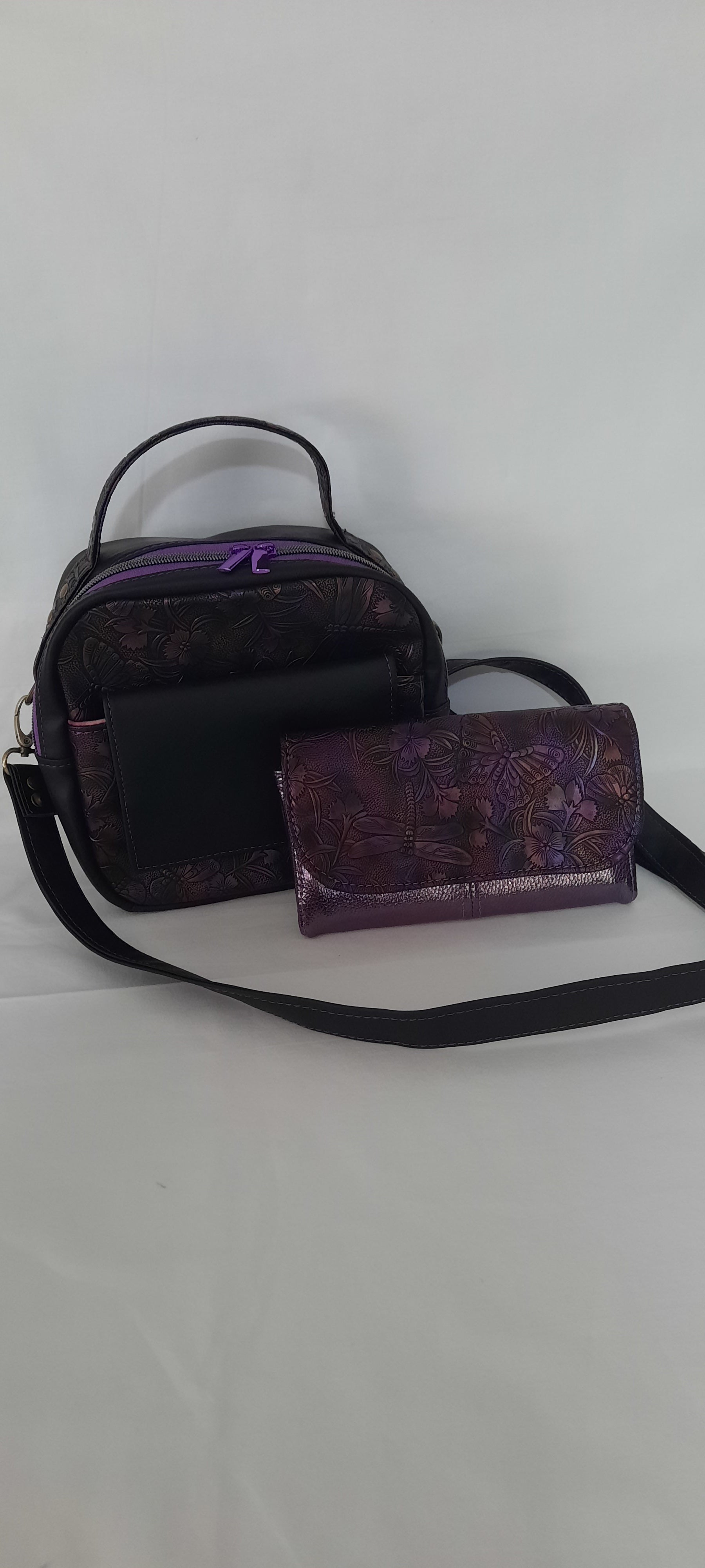 Small Vinyl Crossbody Bag & Wallet Set – Waterproof Set