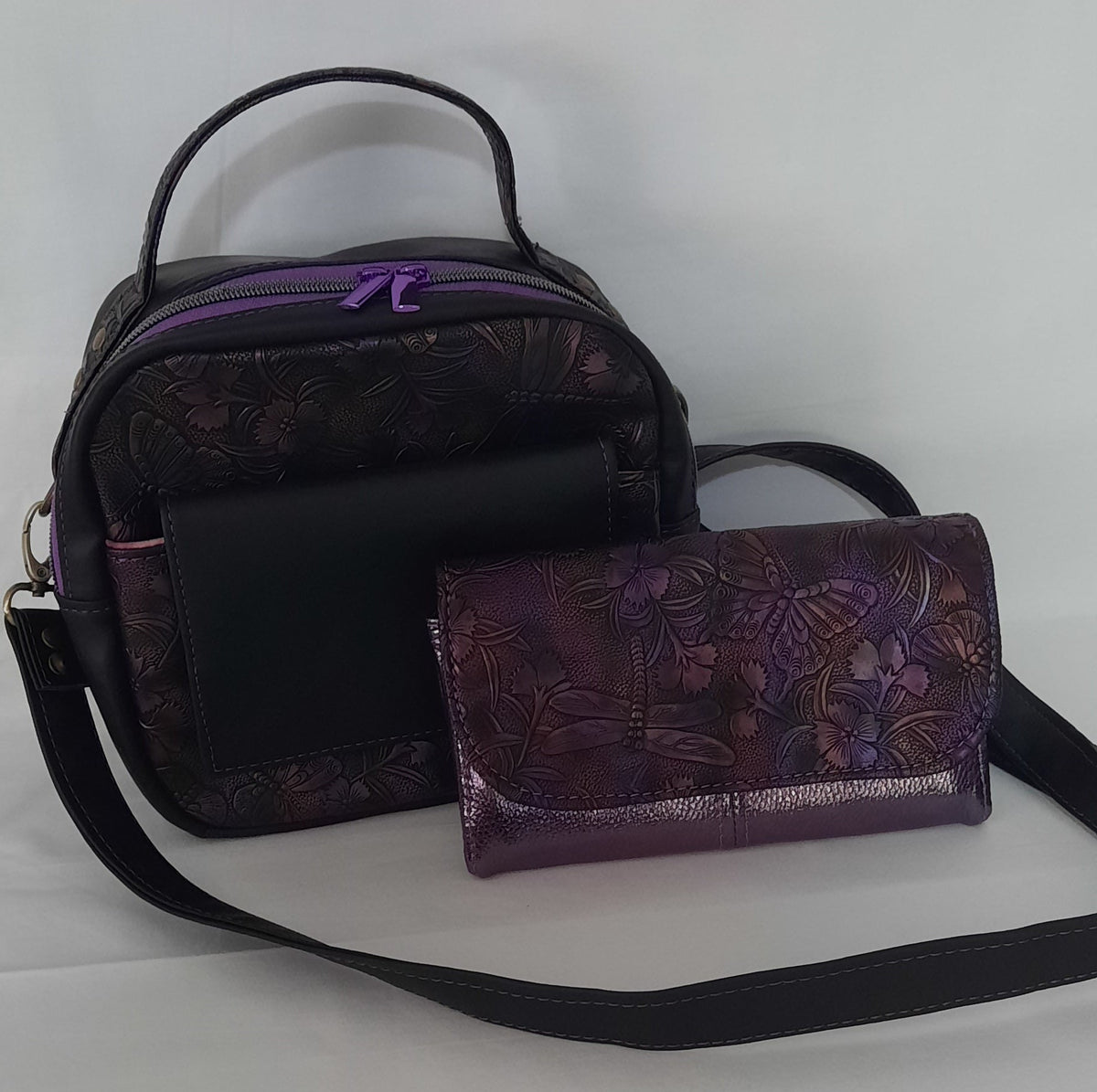 Small Vinyl Crossbody Bag & Wallet Set – Waterproof Set